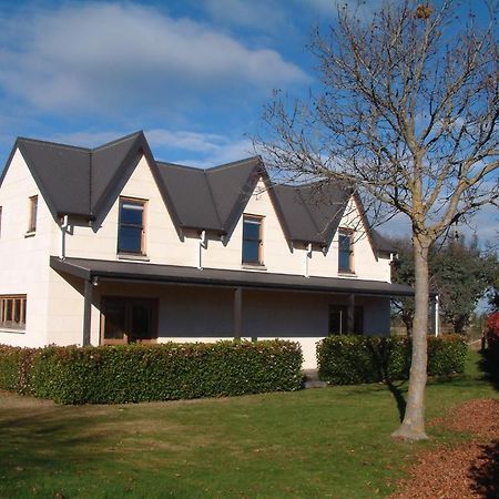 Whitestone Cottages Windwhistle Экстерьер фото